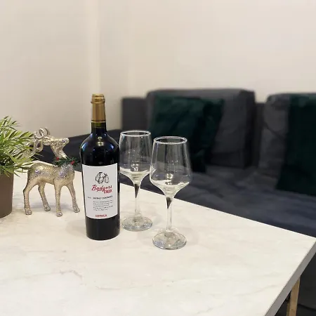 Petra La Poarta Schei Bv