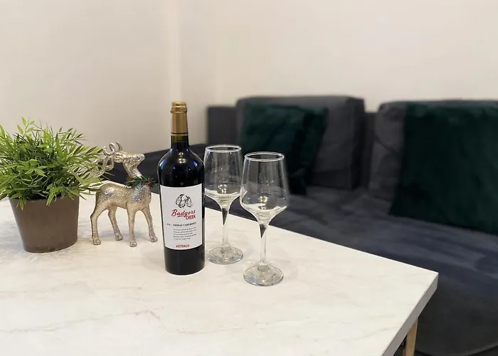 Petra La Poarta Schei Bv